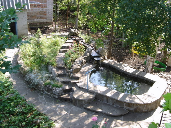 Садовые декоративные пруды. (2007-2010) фото 138_resize.JPG.jpg