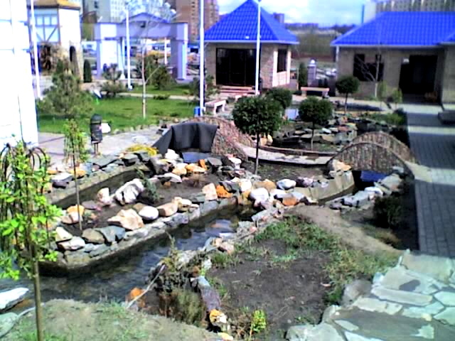 Садовые водоемы: фонтанчики, горки со стеканием.(2006-2010) фото 18-04-07_1400.jpg.jpg